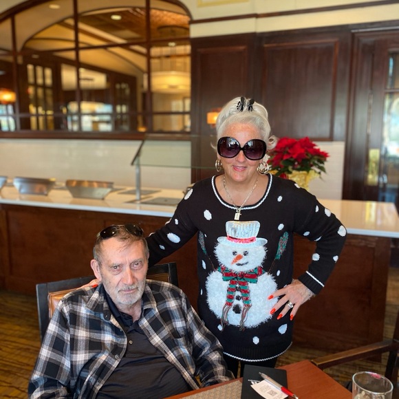 Meet your Posher, Scarlet - Picture 9 of 12